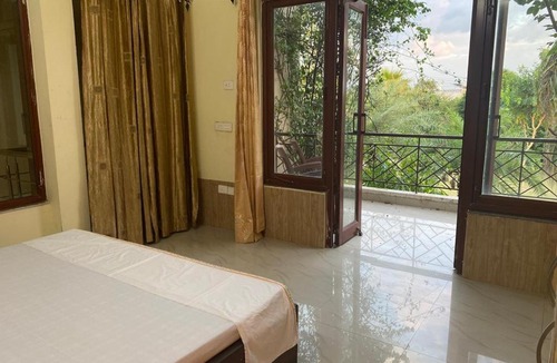 Sikandarabad House | Nirvana Farm Stays