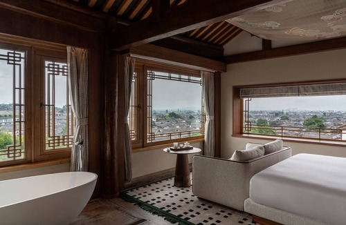 Dayan Old Town Hotel | NMAN QIANXUE CASTLE