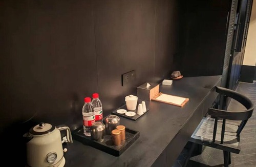 Zhifu Hotel | No. 53 Chaoyang Street Hotel