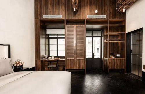 Zhifu Hotel | No. 53 Chaoyang Street Hotel