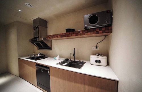 Qixing Hotel | NO.9 Alley Yuchen Res Dence
