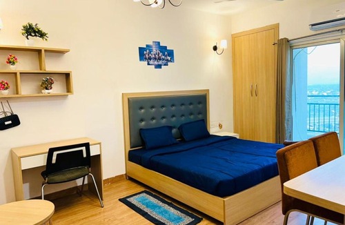 Noida Apartment | Noida Luxury Suites