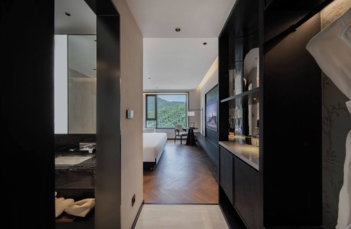 Wuxing Hotel | Non Hills