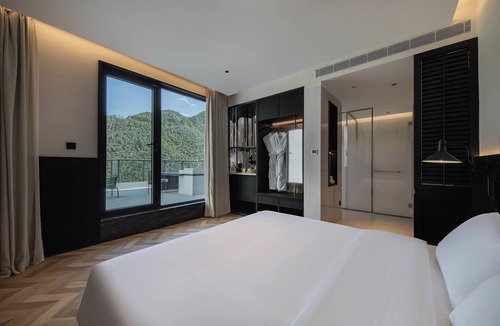 Wuxing Hotel | Non Hills