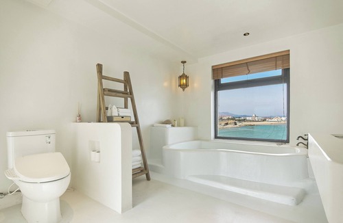 Laoshan Bed & Breakfast | Nordsee Manor by Arcadia Collection