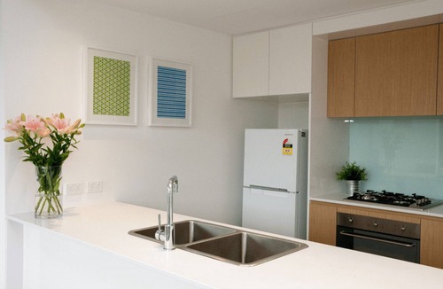 Macquarie Park Apartment | North Ryde- MP001 - Saunders Close - Executive 1BR with Balcony Resort Facilities Near Macquarie Centr