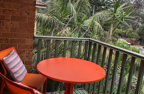 Mona Vale House | Northern Beaches Spacious 2 bed Apartment