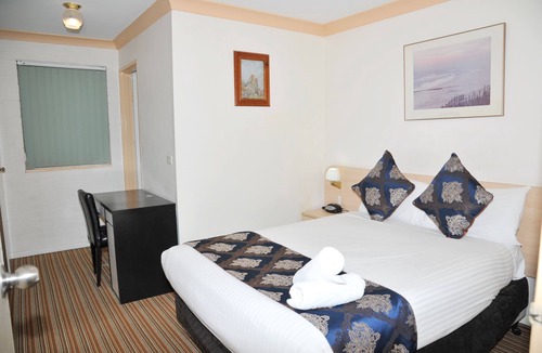 North Sydney Hotel | Northshore Hotel