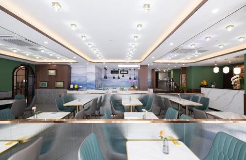 Zhabei Hotel | Nostalgia S Hotel Shanghai Railway Station