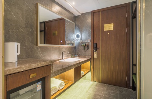 Yangpu Hotel | Nostalgia S Hotel (Shanghai Wujiaochang）