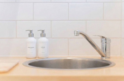 White Hills House | Nouvelle Studio - Private modern studio near Bendigo CBD