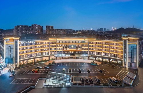 Yuhang District Hotel | Novotel Hangzhou Yuhang