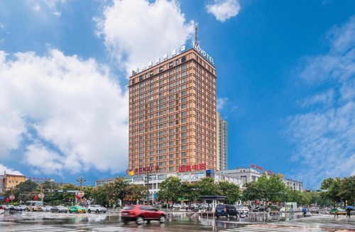 Huayin Hotel | Novotel Huashan