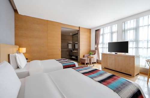Huayin Hotel | Novotel Huashan