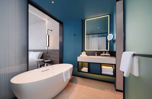 Chenggong Hotel | Novotel Kunming Yunjin
