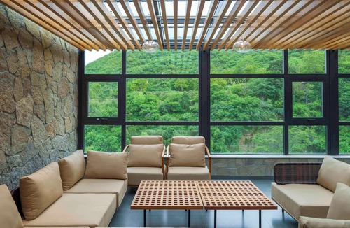 Yaodu District Hotel | Novotel Linfen Mount Yun