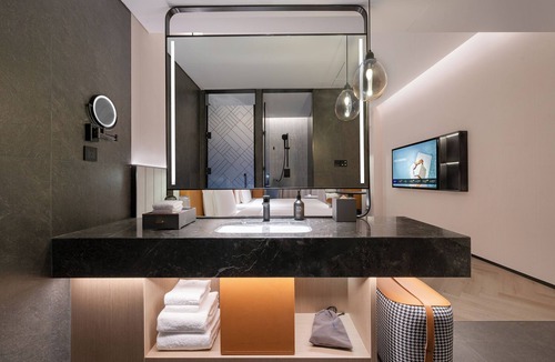 Qinhuai Qu Hotel | Novotel Nanjing South Railway Station