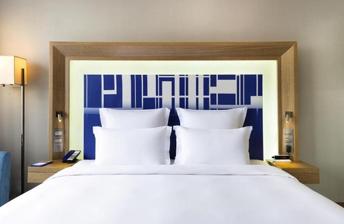 Fuming Hotel | Novotel Ningbo East