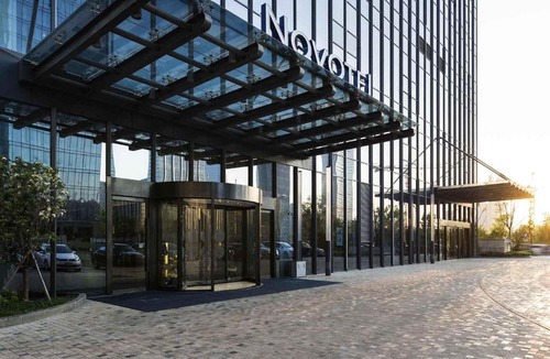 Fuming Hotel | Novotel Ningbo East