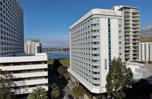 Perth Central Business District Hotel | Novotel Perth Langley