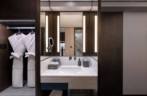 Xuhui Hotel | Novotel Shanghai Xuhui Riverside