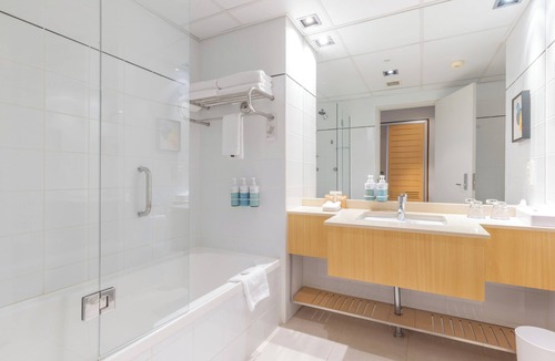 Darling Harbour Hotel | Novotel Sydney on Darling Harbour