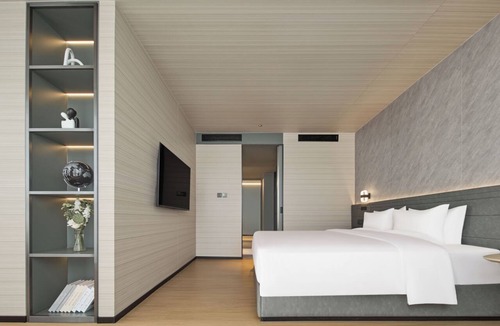 Yinchuan Hotel | Novotel Yinchuan Lanxigu