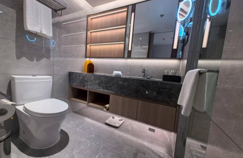 Liangxi District Apartment | Oakwood Central Wuxi