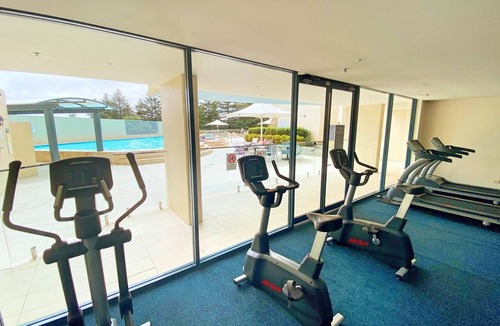 Cronulla Apartment | Ocean View, Lift Access 510 Opposite North Cronulla Beach