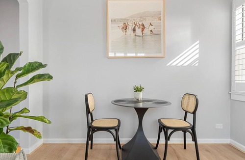 North Bondi Apartment | Ocean's Embrace - A Local's Haven at Bondi Beach
