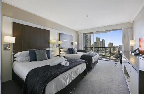 Surfers Paradise Hotel | Ocean View 2-Bed Studio In the Heart of Surfers