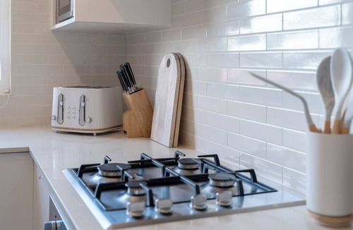North Bondi Apartment | Oceans Embrace A Locals Haven at Bondi Beach