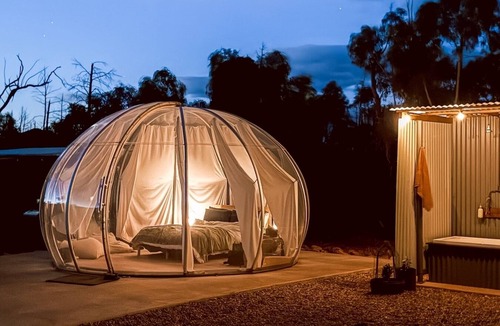 Coonabarabran House | Off-Grid Stargazing Retreat – Unique Bubble Glamping