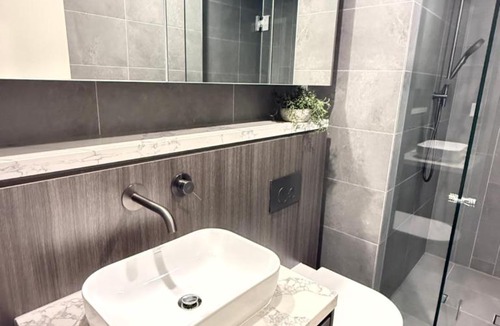 Lidcombe Apartment | Olympic park 2Bed2Bath Apt with Pool - Free Gym and Car Park