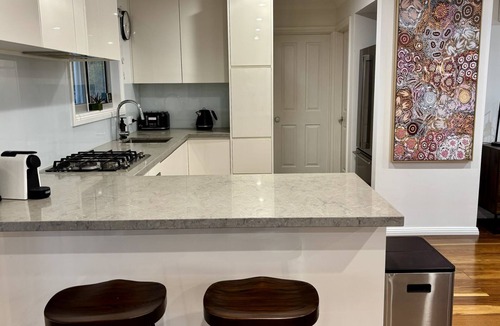 Shallow Bay House | Omaroo - rural escape - air con - pet friendly - Shallow Bay