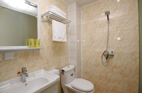 Weicheng District Hotel | One Meter Sunshine Xi'an Xianyang International Airport Hotel