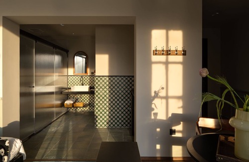 Wusheng County Hotel | OR BLACK Hotel