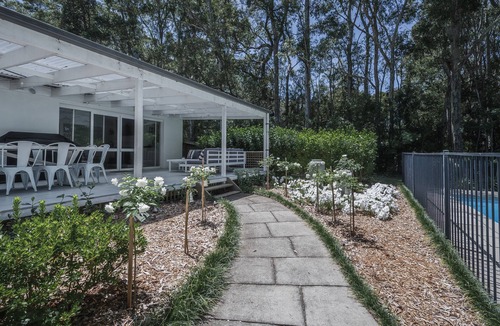 Bangalee House | Orana House Bangalee - Family holiday home opposite Cambewarra Estate Winery