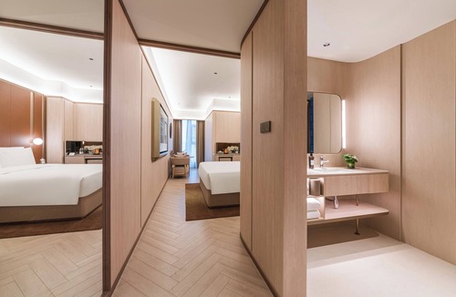 Huangpu Hotel | Orange Crystal Guangzhou Olympic Sports