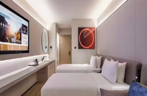Yuhang District Hotel | Orange Crystal Hangzhou Canal Wanda