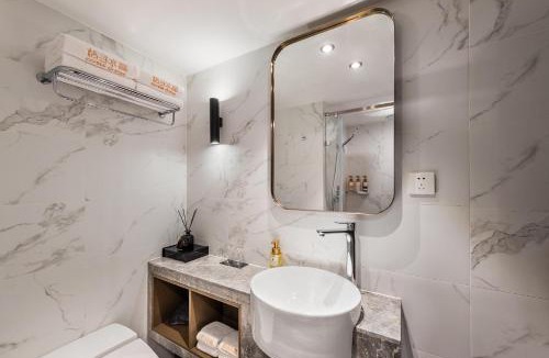 Yunyan District Hotel | Orange Crystal Hotel Guiyang Fountain Pool