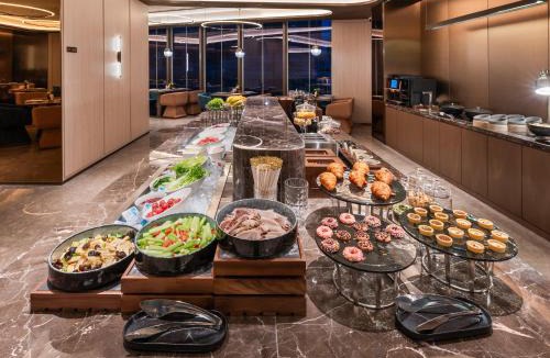 Jiangning Hotel | Orange Crystal Hotel Nanjing Sun Yat-sen Mausoleum Scenic Area Qilin Gate Subway Station