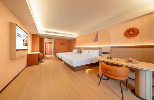 Jeifangbei Central Business District Hotel | Orange Hotel Chongqing Jiefangbei Hongyadong River View