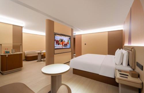 Qiongshan Hotel | Orange Hotel Haikou Provincial Government Sun and Moon Plaza