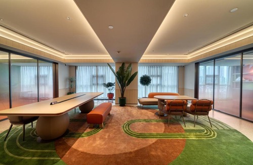 Downtown Hangzhou Hotel | Orange Hotel Hangzhou West Lake Qingchun East Road