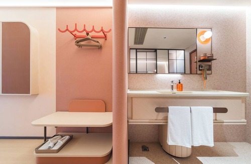 Longwen District Hotel | ORANGE Hotel Zhangzhou Wanda