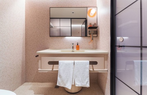 Longwen District Hotel | ORANGE Hotel Zhangzhou Wanda
