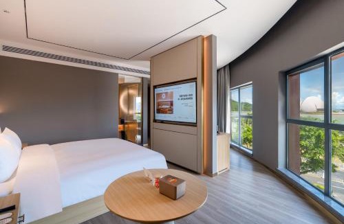 Xiangzhou District Hotel | Orange Hotel Zhuhai Lovers' Road Sun and Moon Shell Sea View