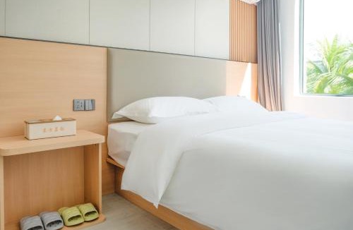 Tianya District Hotel | Oriental Jiayun Hotel, Sanya Bay Coconut Dream Corridor Branch