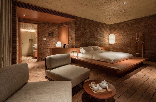 Tonglu County Hotel | Origin Villa Hotel